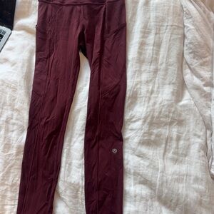 Lululemon Athletica Fast and Free High Rise Tight 25” in Burgundy